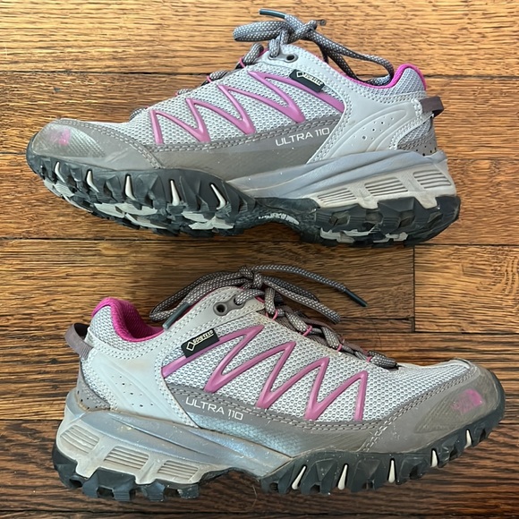 The North Face Ultra 110 GTX Hiking Shoe Size 6 - Picture 4 of 16